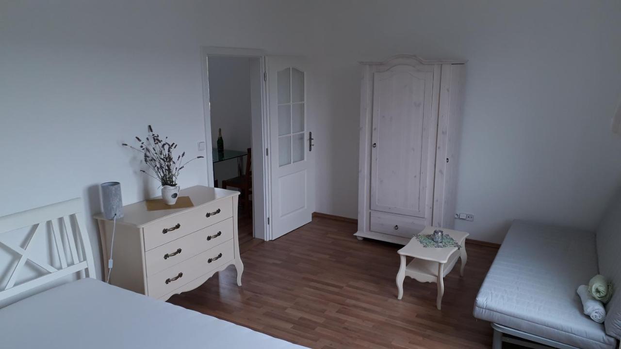 Apartman Vyhlidka Зноймо Екстер'єр фото